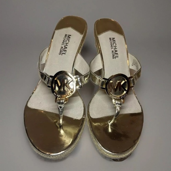 MK Michael Kors metallic Espadrille Wedge flip flops Sandals Heels Size 9 Raffia - Picture 2 of 10